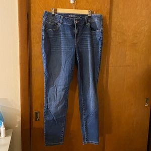 Maurice’s mid ride jeans